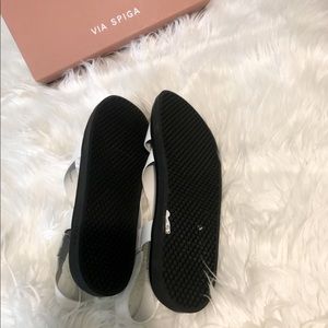 via spiga kalia strappy sandal